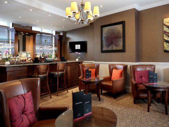 Bar at Macdonald New Blossoms Hotel Chester