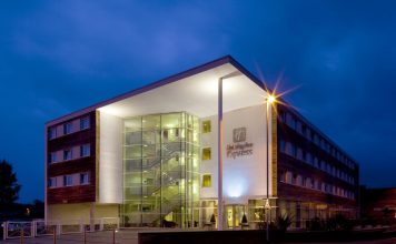 Holiday Inn Express Chester Racecourse Holiday Inn Express - Chester Racecourse