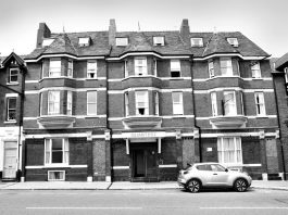 Quarterz Chester Quarterz Chester