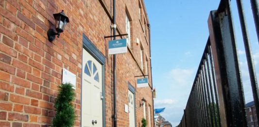 1 Workstay Chester Central 1 Workstay Chester Central