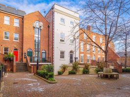 Heritage Court Apartments