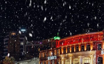 Bournemouth Christmas Market 2025 A snowy Bournemouth Christmas Market