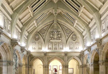Christmas at Highclere Castle – The Ultimate 2025 Visitor Guide Christmas at Highclere Castle 2025