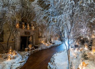 Christmas at Holkham Hall 2025: Your Complete Visitor Guide Christmas at Holkham Hall 2025