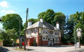 The White Horse Churton – the Elite Bistros country pub worth a trip