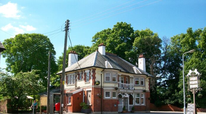 The White Horse Churton – the Elite Bistros country pub worth a trip
